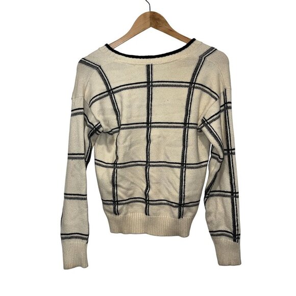 Moth Anthropologie  Cream/Black Windowpane Plaid V-Neck Pullover Sweater Women's - Picture 2 of 7